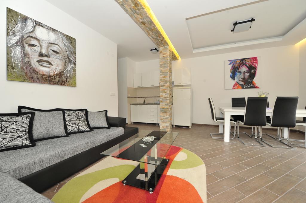 Apartments Darija Котор Экстерьер фото